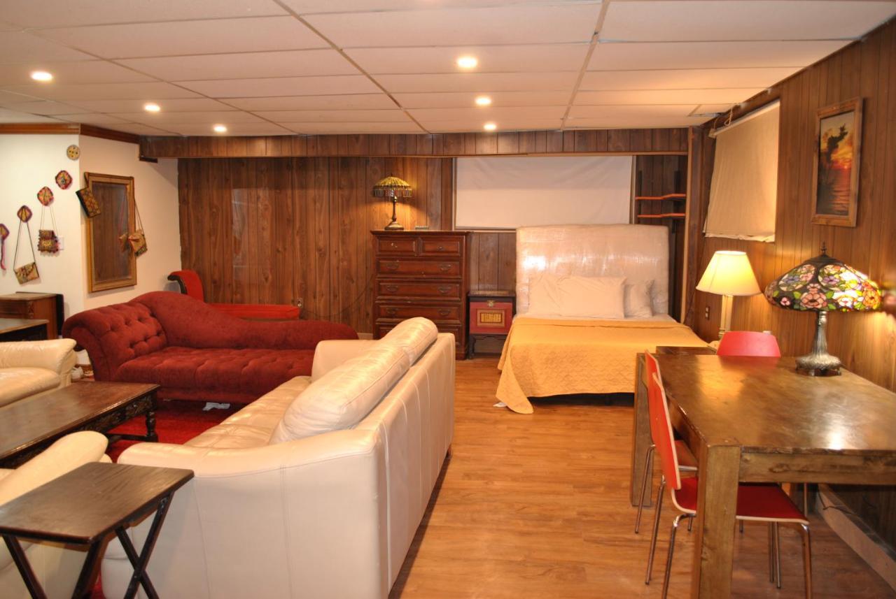 Ewr Airport Multilevel Guest House Room With 2-3 Beds Newark Extérieur photo