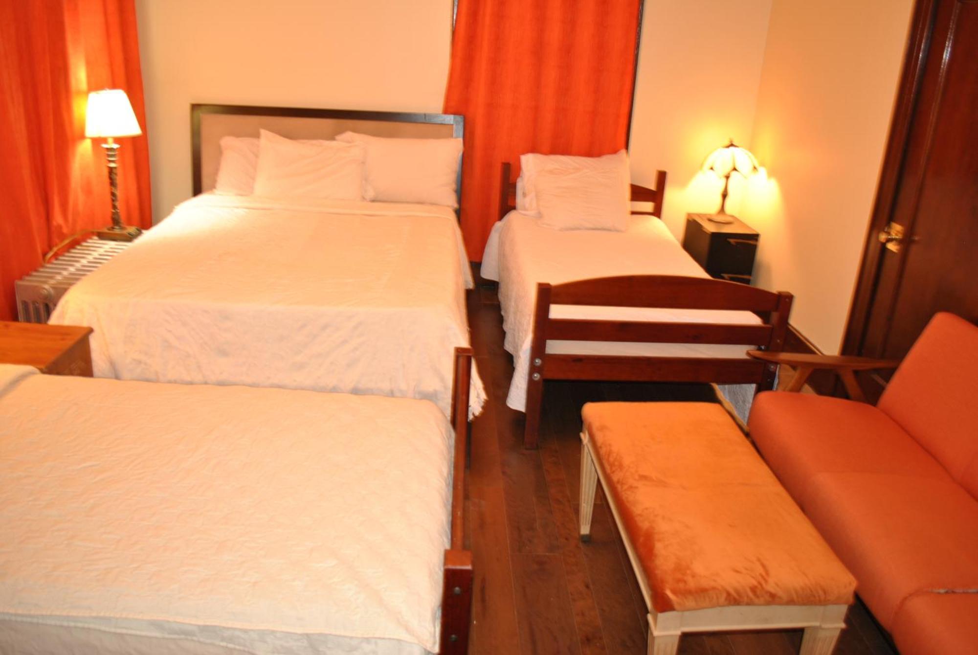 Ewr Airport Multilevel Guest House Room With 2-3 Beds Newark Extérieur photo