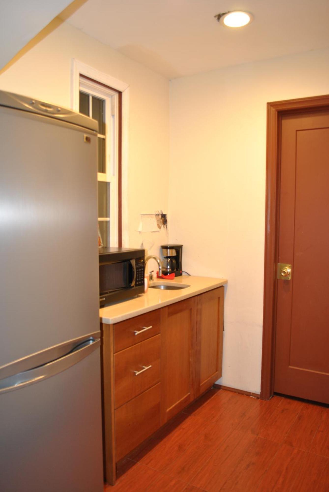 Ewr Airport Multilevel Guest House Room With 2-3 Beds Newark Extérieur photo