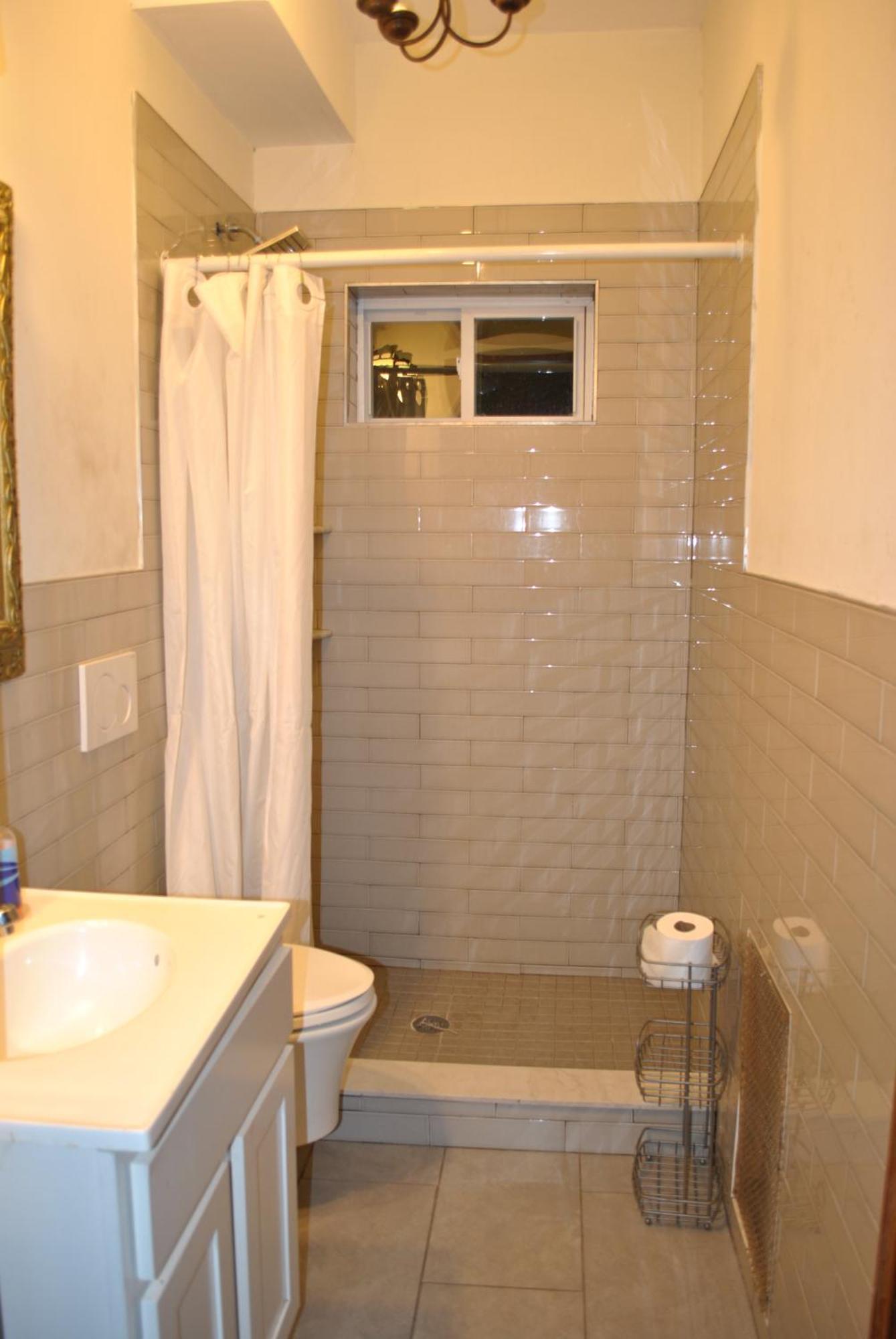 Ewr Airport Multilevel Guest House Room With 2-3 Beds Newark Extérieur photo